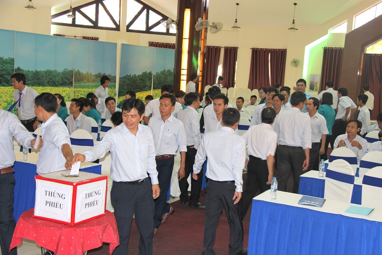 Đại hội Công đoàn cơ sở và kỷ niệm 8 năm ngày thành lập Công ty hình 1