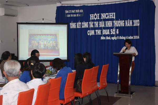 Tổng kết công tác thi đua khen thưởng năm 2013- Cụm thi đua 4 hình 1